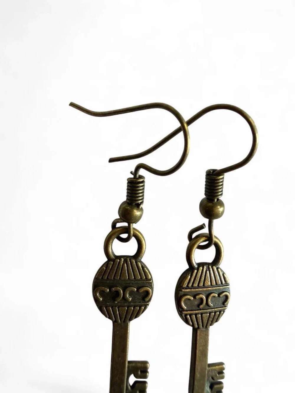 Handmade Bronze Skeleton Key Earrings Vintage Statement 🔑 - Picture 4 of 7